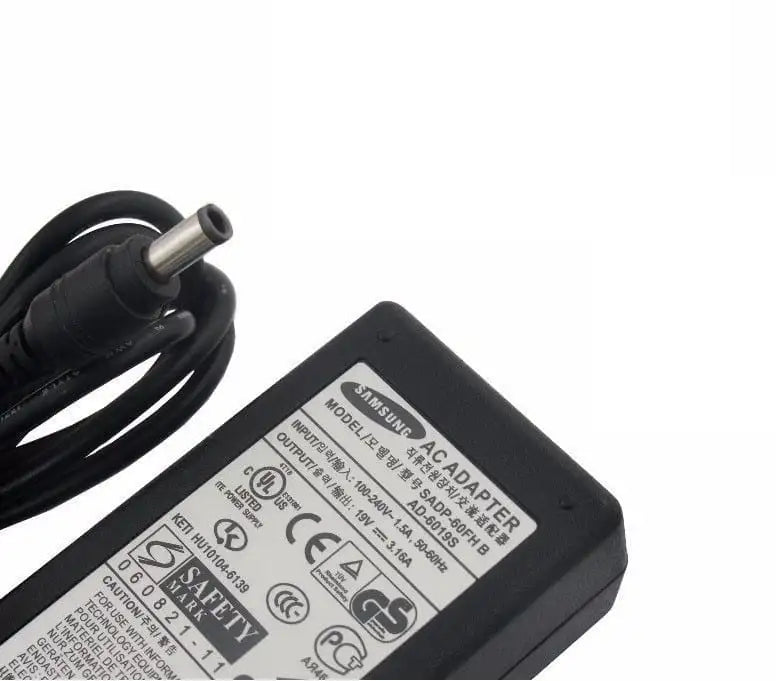 SAMSUNG 19V 3.16A 65W STANDARD PIN Laptop Charger